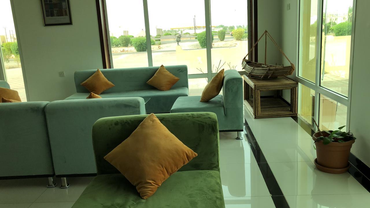 Al Multaqa Hotel Sohar Exterior foto