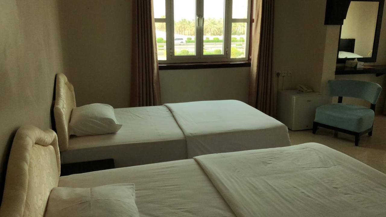 Al Multaqa Hotel Sohar Exterior foto